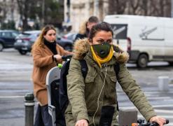 7 judeţe și București sunt în zona roşie. Capitala înregistrează o incidență de 4,24 la mie cu 783 cazuri noi, în ultimele 24 de ore