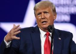 Donald Trump a "sărăcit" în timpul mandatului de preşedinte. Averea sa a scăzut la 2,3 miliarde dolari