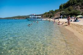 Grecia se deschide mai repede pentru turiști. Cei din UE sunt așteptați încă de la mijlocul lunii aprilie