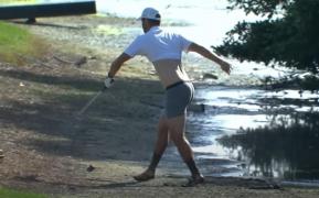 Jucătorul de golf Wesley Bryan a renunţat la haine, la turneul Honda Classic. Comentatori: "Imaginea asta va fi greu de uitat"