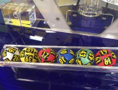 LOTO 6/49 - duminică 21 martie 2021. Avem numerele câștigătoare la tragerile loto