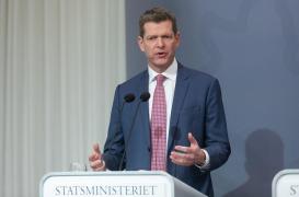 Vaccinarea cu AstraZeneca, suspendată pentru încă trei săptămâni în Danemarca. Guvernul de la Copenhaga nu exclude legătura cu formarea trombozelor