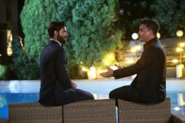 Prima întâlnire a Burlacului cu cele 25 de fete, într-o locație cu semnificație: ”Aici m-am căsătorit!”