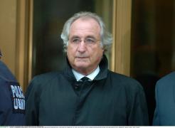 Bernie Madoff a murit în puşcărie. El a orchestrat cea mai mare fraudă cu investiţii din istoria SUA şi era condamnat la 150 de ani de închisoare