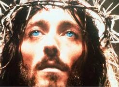 Antena 1 difuzează mini seria „Iisus din Nazareth”, produsă de Franco Zeffirelli