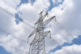 Trei electricieni au murit electrocutați cu 20.000 de volți, pe un stâlp de înaltă tensiune din Grecia