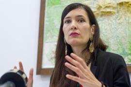 Clotilde Armand spune că interlopii i-au filmat familia şi încearcă să o intimideze: "Mobilizarea mafiei este impresionantă"