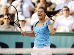 Sorana Cîrstea a câştigat turneul de la Istanbul, al doilea trofeu WTA din carieră