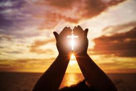 Joia Mare, tradiţii şi obiceiuri. Ce s-a întâmplat în această zi în istoria creştinătăţii