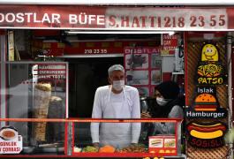 Turcia înregistrează un nou record de infectări şi reactivează măsurile de lockdown