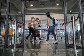 Grecia extinde restricțiile pentru zborurile internaționale până pe 19 aprilie