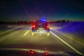 O autoutilitară care transporta doze de vaccin anti-Covid, lovită de o mașină a Jandarmeriei, la Buzău