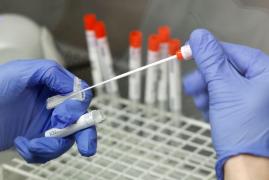 MedLife: Prevalența tulpinii britanice a crescut de mai bine de 8 ori în mai puțin de trei luni