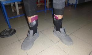 Moldovean cu două paşapoarte false în şosete, prins în Vama Oancea