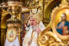 Patriarhul Daniel, primul îndemn la vaccinare, înainte de slujba de Paşte:  „Este un pas spre o posibilă redeschidere a pelerinajelor”