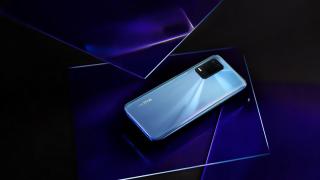 (P) realme 8 5G: performanţe 5G și design atractiv la un preț accesibil