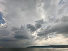 Vremea 14 mai. Cerul va fi variabil, iar vântul va avea intensificări locale