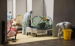 O pacientă cu Covid din India a murit la 24 de ore, după ce a fost violată de un asistent