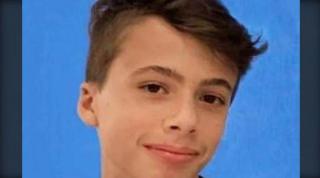 Moartea misterioasă a unui băiat de 15 ani, la doar o zi după ce bunicul său s-a stins din viaţă, în Italia. Adolescentul ar fi suferit un stop cardiac