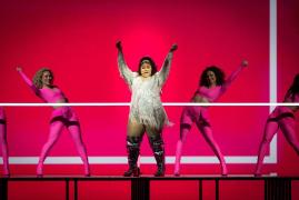 Destiny, reprezentanta Maltei, în timpul semifinalei Eurovision 2021