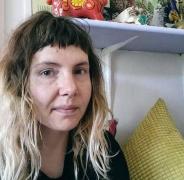 Bona-monstru din Boston atrasă fizic de copii, arestată pentru pornografie infantilă și pentru instigare la abuz