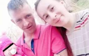 O mamă din Iaşi a mers patru ore pe jos ca să economisească 5 lei. Diana a vrut să le ia bomboane celor doi copii ai săi