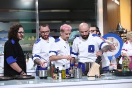 Paul Vasile, primul cuțit de aur ce părăsește bucătăria show-ului culinar. Chefi la cuțite, lider de audienţă