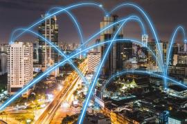 Klaus Iohannis a promulgat legea care reglementează implementarea reţelelor 5G