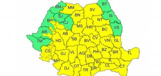 Nu scăpăm de vremea rea! Cod galben pentru mai mult de jumătate din ţară: cum va fi vremea duminică