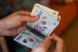 Salariaţii români au 17 miliarde de euro în conturile de pensii private Pilon II. Activele fondurilor Pilon II au urcat cu aproape 28%