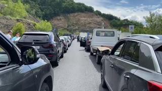 Avertizare MAE pentru românii care merg în Grecia. Cozi uriaşe la graniţa cu Bulgaria