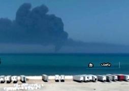 Accident misterios. Cea mai mare navă iraniană de război, Kharg, s-a scufundat în Golful Oman după ce a luat foc. VIDEO