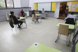 Evaluare Naţională 2021. Incidente majore în trei şcoli: un elev a fost eliminat din examen, s-au publicat subiectele mai repede, iar 10 elevi au primit alte subiecte. Procurorii s-au sesizat