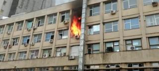 Cîţu, despre incendiul de la Iaşi: "Am evitat o tragedie". Cauza posibilă - o instalaţie electrică