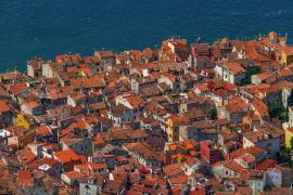 Un oraș din Croația își vinde casele cu 60 de bani pentru a atrage noi locuitori. Condiția cheie pentru cei care vor să se mute aici