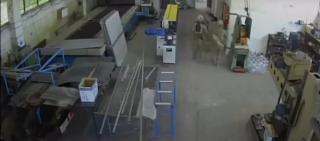 VIDEO Momentul în care soldaţii americani iau luat cu asalt o fabrică din Bulgaria. Reacţii imediate de la cel mai înalt nivel