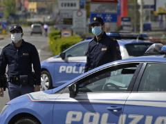 Poliţiştii italieni au reuşit să-l prindă pe român, dar şi pe unul dintre complicii acestuia