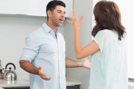 O femeie şi-a înjunghiat iubitul, după ce a consumat prea mult alcool, în UK