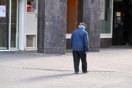 Un pensionar de 88 de ani acuzat că şi-a ucis soţia la 39 de ani de la dispariţia sa, în Anglia