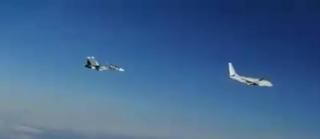 Continuă tensiunile în Marea Neagră. Ruşii au intrat în alertă după ce un avion american le-a apărut pe radare în apropiere de Crimeea - VIDEO