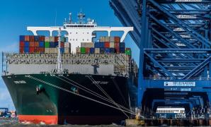 Nava Ever Given a dat peste cap traficul maritim după ce a blocat Canalul Suez