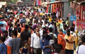 India testează măsuri de control al populaţiei. Cuplurile care se sterilizează după ce au făcut doi copii, premiate de stat