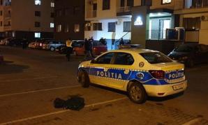 Poliţist înjunghiat într-o parcare din Botoşani. Tânărul agent era în timpul liber
