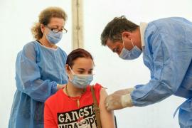 Scenarii pentru valul 4 în România: cel mai optimist 5000 de cazuri/zi, cel mai sever 20.000 de cazuri/zi: ”A început numărătoare inversă”