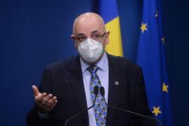 Raed Arafat: Cei vaccinați să anunțe dacă participă nevaccinaţi acolo unde este interzis. Organizatorul va fi amendat