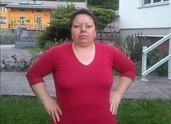 Monica a murit la doar 39 de ani, chiar la locul de muncă. Femeia venise în Italia ca să poată avea grijă de fiica şi de bunica rămase în ţară