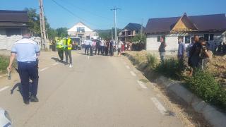 Tragedie pe o șosea din Vrancea. O fetiță de 3 ani a murit după ce a fost lovită de o mașină