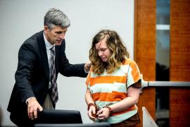 Șoferiță condamnată la 25 de ani de închisoare în SUA, după ce a lovit doi copii pe trotuar crezând că unul era mexican, iar celălalt membru ISIS