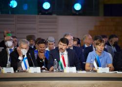 Preşedintele Ungariei a comparat anexarea Crimeei de Rusia cu Tratatul de Trianon: "Ne-au fost luate două treimi din teritoriul şi populaţia ţării"