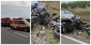 Un tânăr de doar 29 de ani a murit, după ce motocicleta pe care se afla s-a izbit violent de o maşină în Iaşi